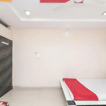 Hotel Rameshwaram Ujaim Exterior foto